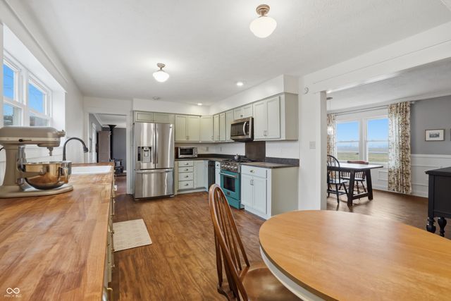 6831 W County Road 240 NW, Greensburg, IN 47240