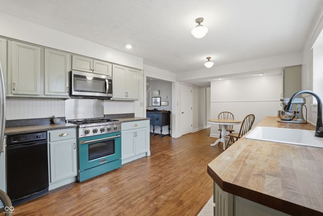 6831 W County Road 240 NW, Greensburg, IN 47240