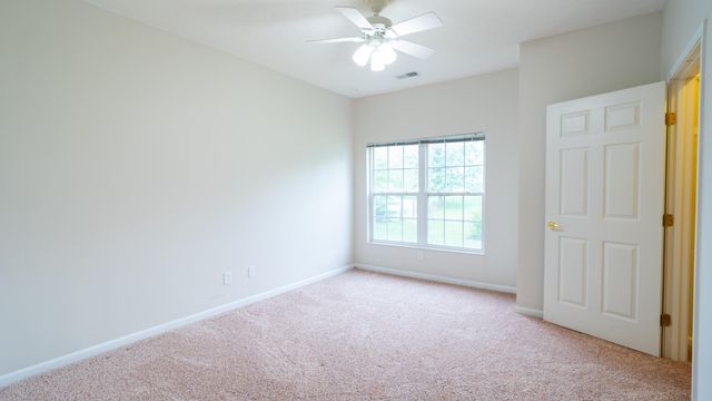 990 Mistflower Lane, Florence, KY 41042