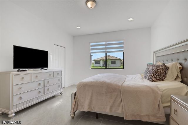 5116 Isidora LN, Immokalee, FL 34142