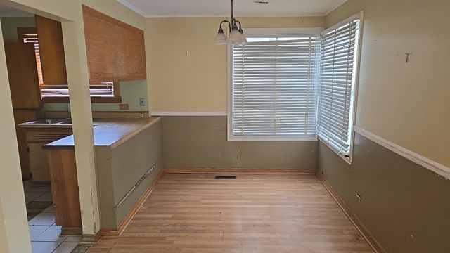 12811 S Elizabeth Street, Calumet Park, IL 60827