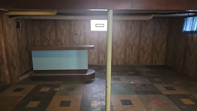 12811 S Elizabeth Street, Calumet Park, IL 60827