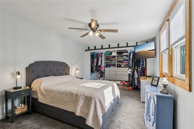 473 Mccully St, White Oak, PA 15131