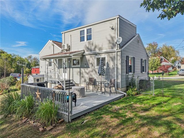 473 Mccully St, White Oak, PA 15131