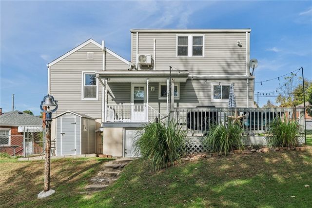 473 Mccully St, White Oak, PA 15131