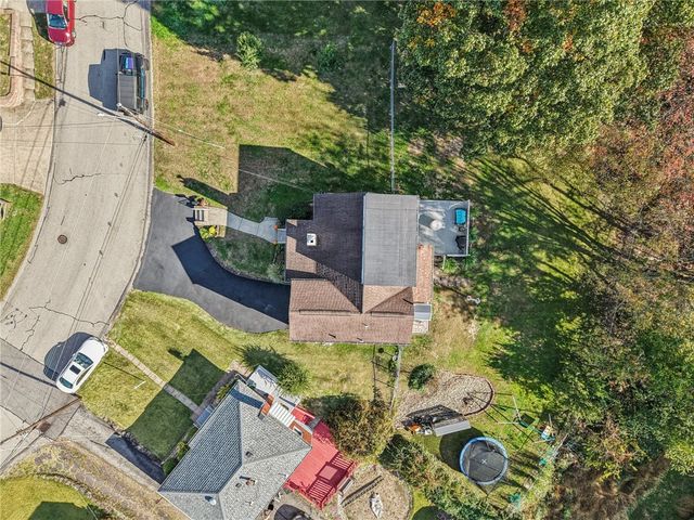 473 Mccully St, White Oak, PA 15131