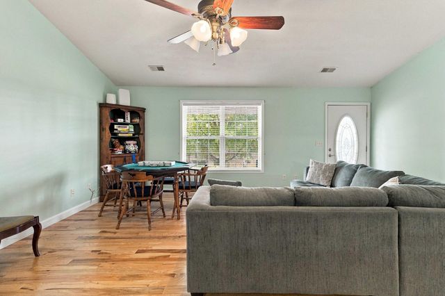 158 Ridgewood Circle, Somerset, KY 42503