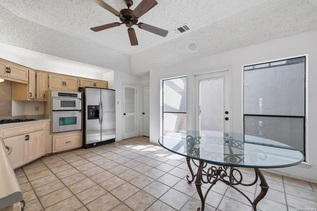 14831 RIVER VIS N, San Antonio, TX 78216