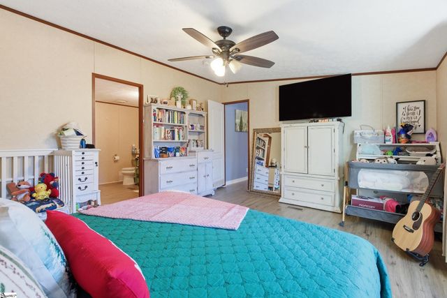 120 Acorn Trail, Fountain Inn, SC 29644