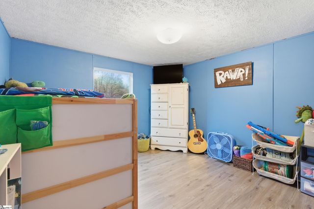 120 Acorn Trail, Fountain Inn, SC 29644