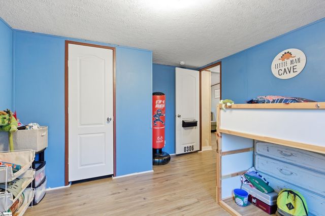 120 Acorn Trail, Fountain Inn, SC 29644