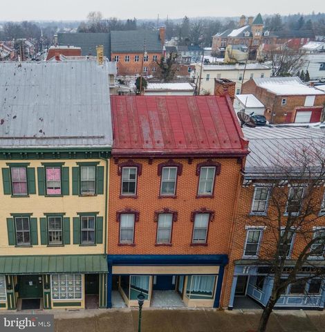 155 N HANOVER ST, Carlisle, PA 17013