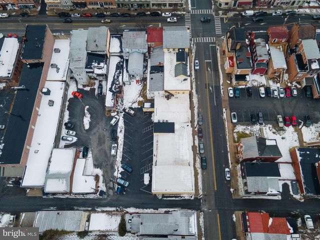 155 N HANOVER ST, Carlisle, PA 17013