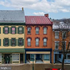 155 N HANOVER ST, Carlisle, PA 17013