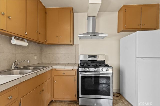 3823 Wisconsin Street 8, Los Angeles, CA 90037