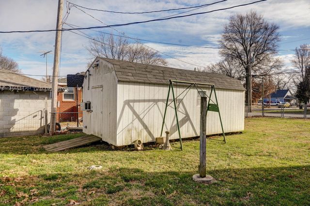 630 S Vine Street, Mt Vernon, MO 65712