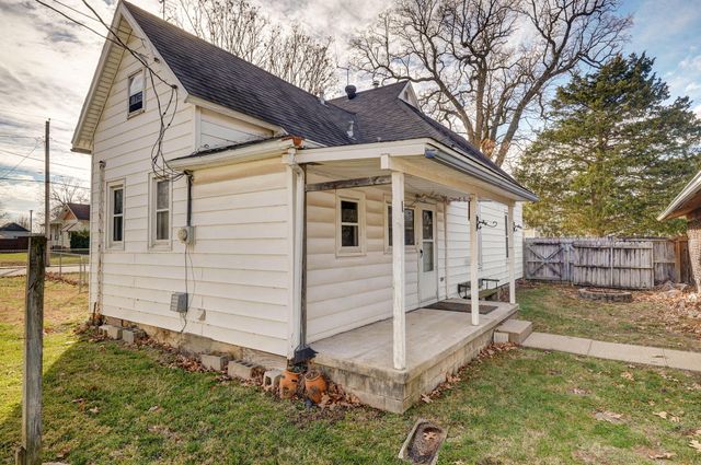 630 S Vine Street, Mt Vernon, MO 65712