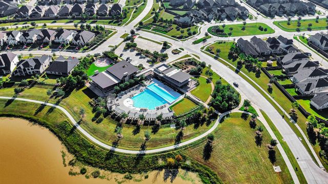 7219 Bayberry Crescent Lane, Katy, TX 77493