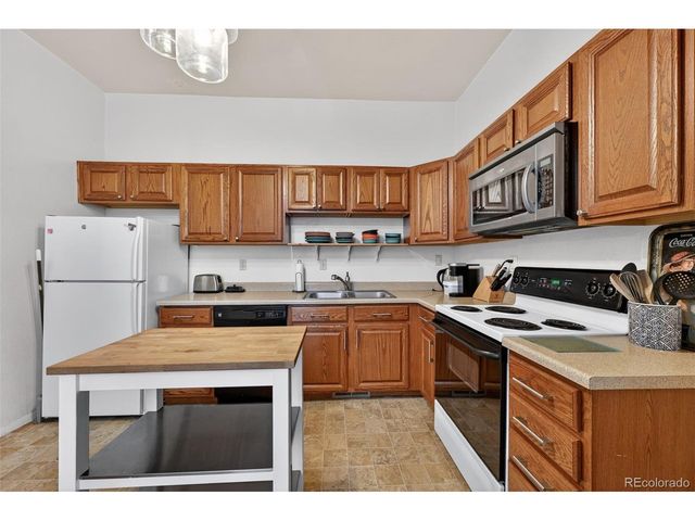 2432 N Weber St, Colorado Springs, CO 80907