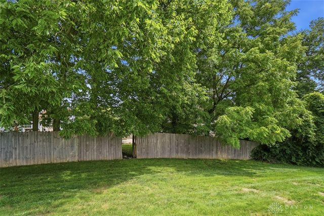 9575 Deer Track Road, West Chester, OH 45069