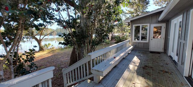 197 Pleasant Point Drive, Beaufort, SC 29907