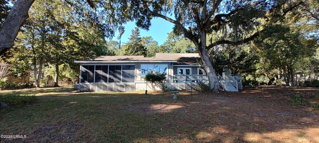 197 Pleasant Point Drive, Beaufort, SC 29907