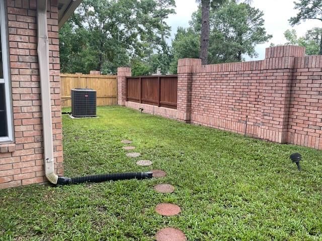 3347 Courtland Manor Lane, Houston, TX 77339