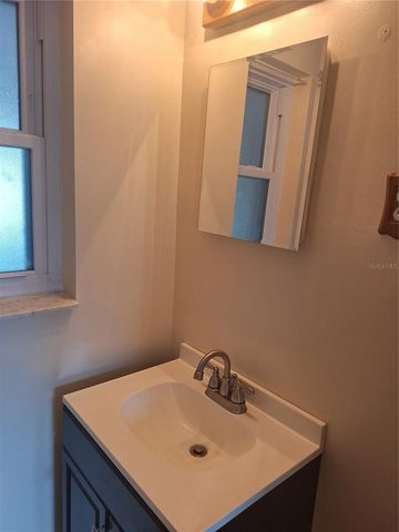 8916 NARCISSUS AVENUE, Seminole, FL 33777