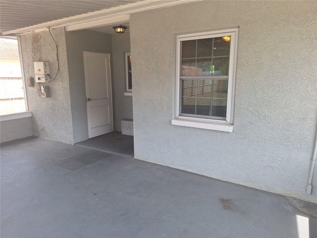 8916 NARCISSUS AVENUE, Seminole, FL 33777