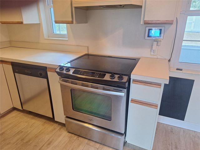 8916 NARCISSUS AVENUE, Seminole, FL 33777