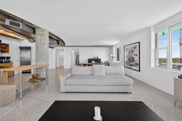 5255 Collins Avenue 12E, Miami Beach, FL 33140