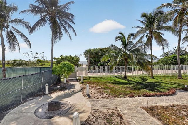 5255 Collins Avenue 12E, Miami Beach, FL 33140