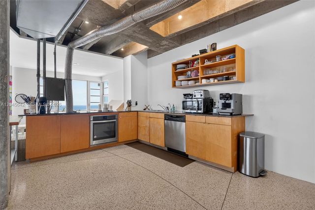 5255 Collins Avenue 12E, Miami Beach, FL 33140
