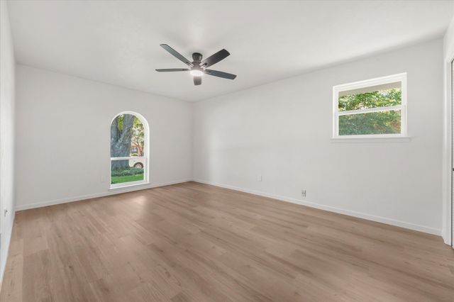 4108 Alicante Avenue, Fort Worth, TX 76133
