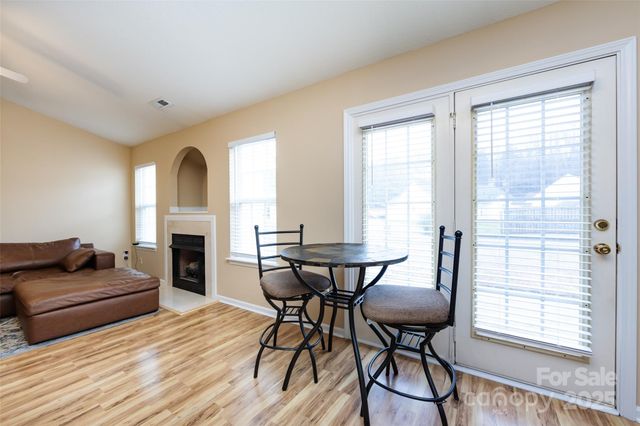 11015 Olde English Drive, Charlotte, NC 28216