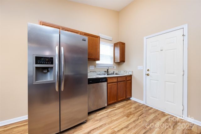 11015 Olde English Drive, Charlotte, NC 28216