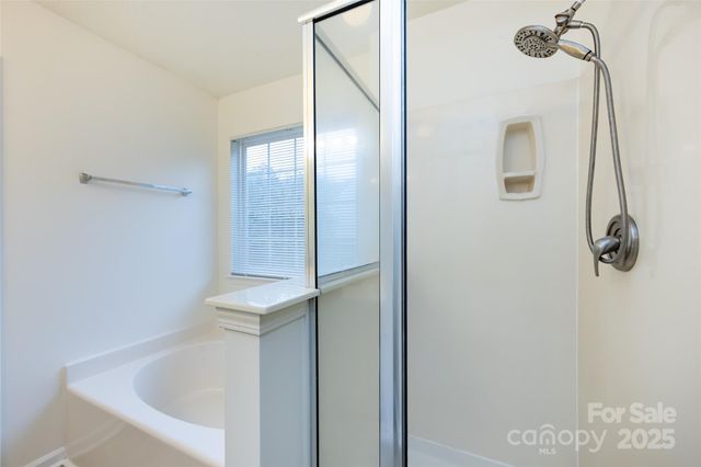 11015 Olde English Drive, Charlotte, NC 28216