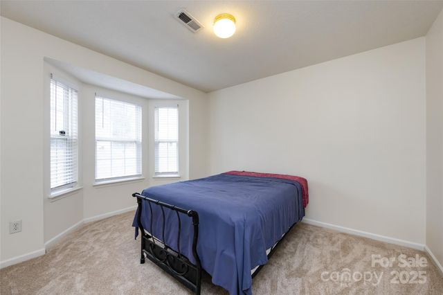 11015 Olde English Drive, Charlotte, NC 28216