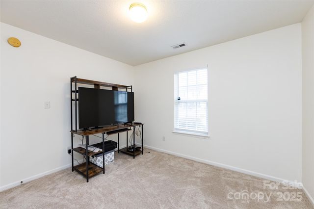 11015 Olde English Drive, Charlotte, NC 28216