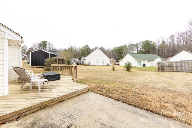 11015 Olde English Drive, Charlotte, NC 28216