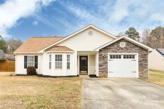 11015 Olde English Drive, Charlotte, NC 28216