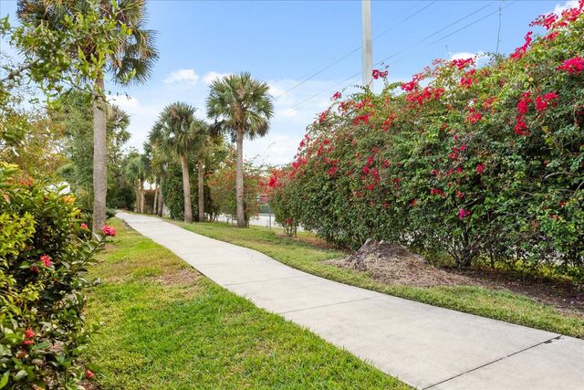 2674 SHADYBRANCH DRIVE, Orlando, FL 32822