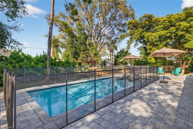 8145 Sandpiper RD, Fort Myers, FL 33967