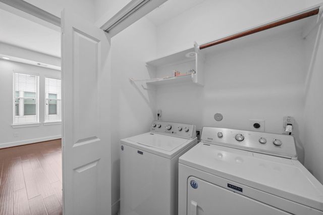 2228 Mcgowen Street, Houston, TX 77004