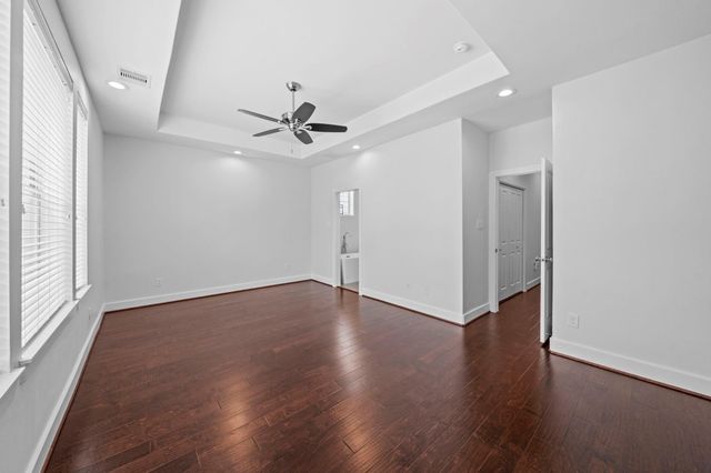 2228 Mcgowen Street, Houston, TX 77004