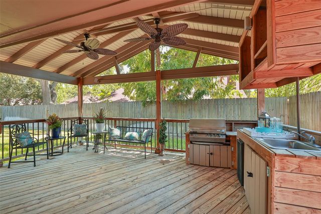 15307 Forest Trails Drive, Houston, TX 77095