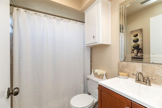 15307 Forest Trails Drive, Houston, TX 77095