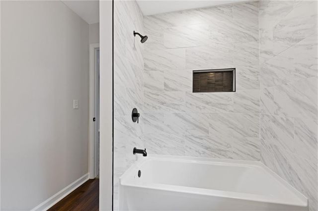 2310 Pine Haven Court, Grayson, GA 30017