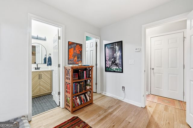 1149 Liberty Parkway NW, Atlanta, GA 30318