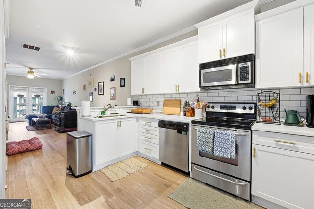 1149 Liberty Parkway NW, Atlanta, GA 30318